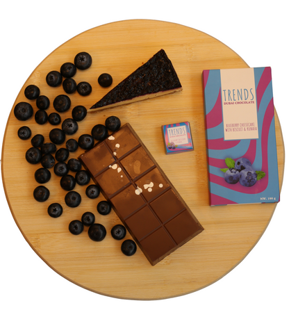 Trends Dubai Chocolate, Blueberry Cheesecake with Biscuits & Kunafa - 190g